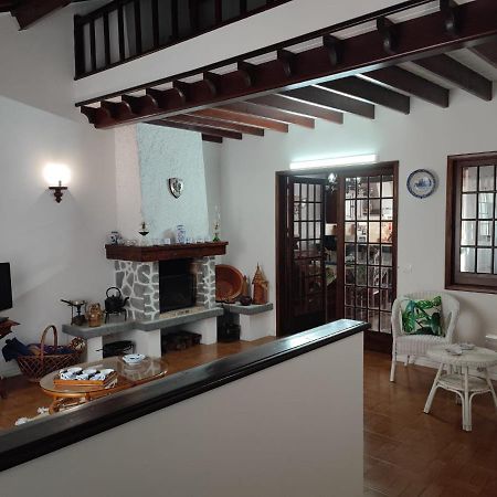 Vila Das Rosas ฟูร์นัส ภายนอก รูปภาพ