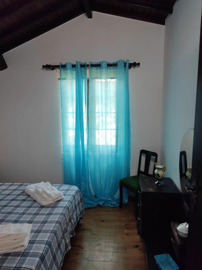 Vila Das Rosas ฟูร์นัส ภายนอก รูปภาพ